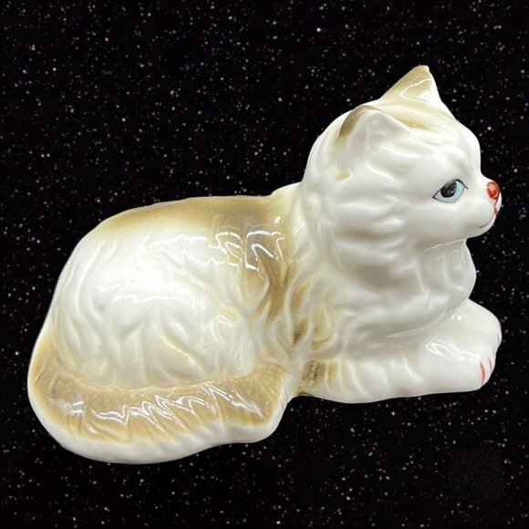 Vintage Genuine Bone China White Gray Cat Kitten Figurine Taiwan 3.5”W 2”T - Picture 4 of 12